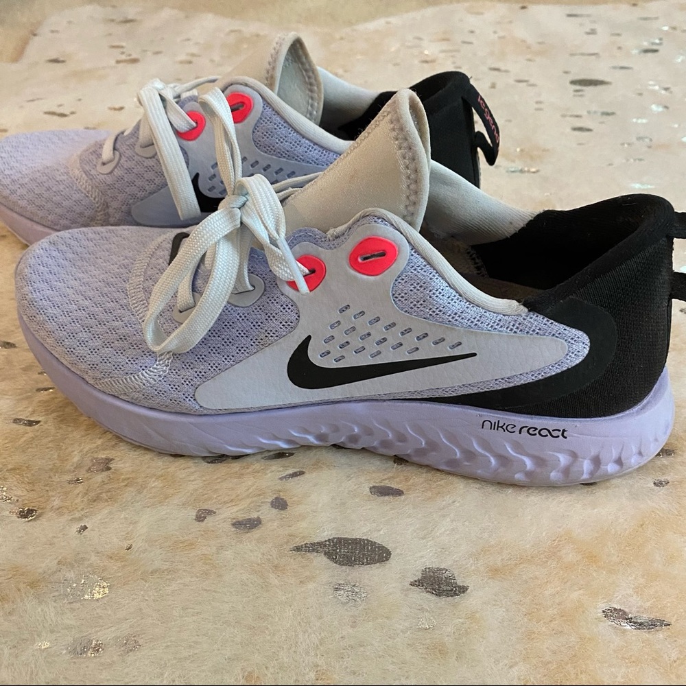 Nike Purple Legend Reacts